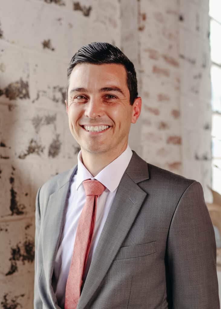 Dr. Brian Pearce Dr. Brian Pearce